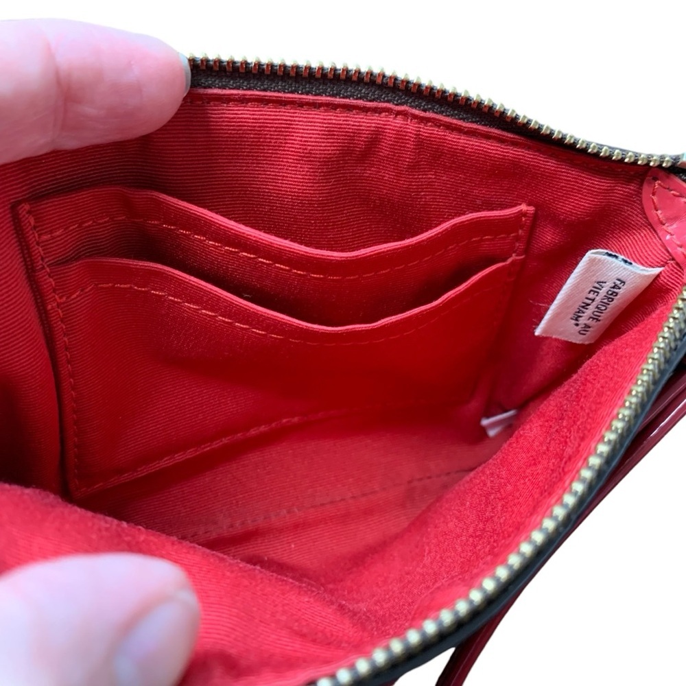 Coach corner zip wristlet wallet‎ in Signature PVC brown leather/red patent. EUC - Picture 5 of 8